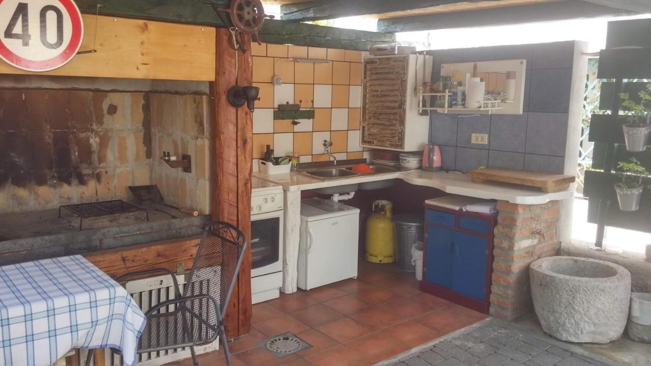 Hotel Pape Punat Zewnętrze zdjęcie