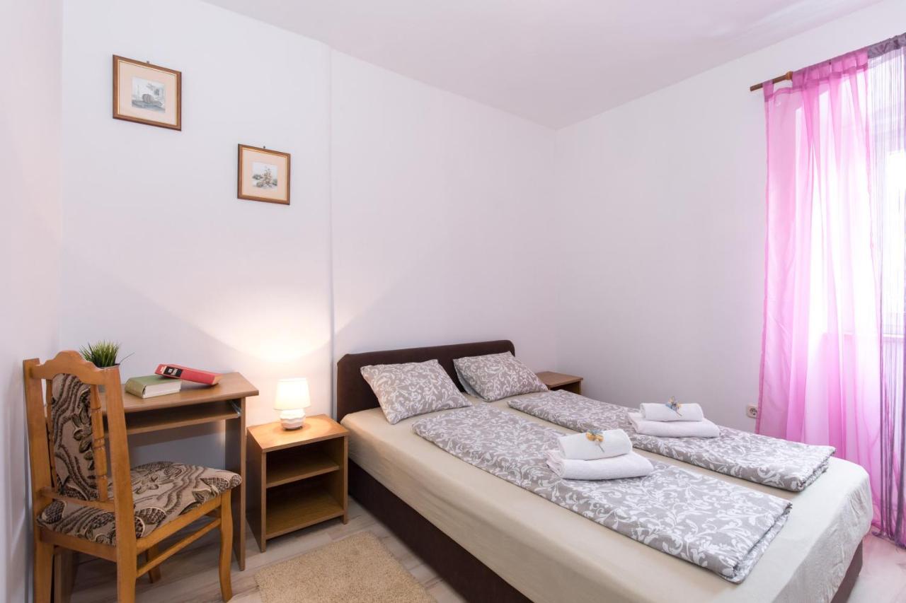 Hotel Pape Punat Zewnętrze zdjęcie