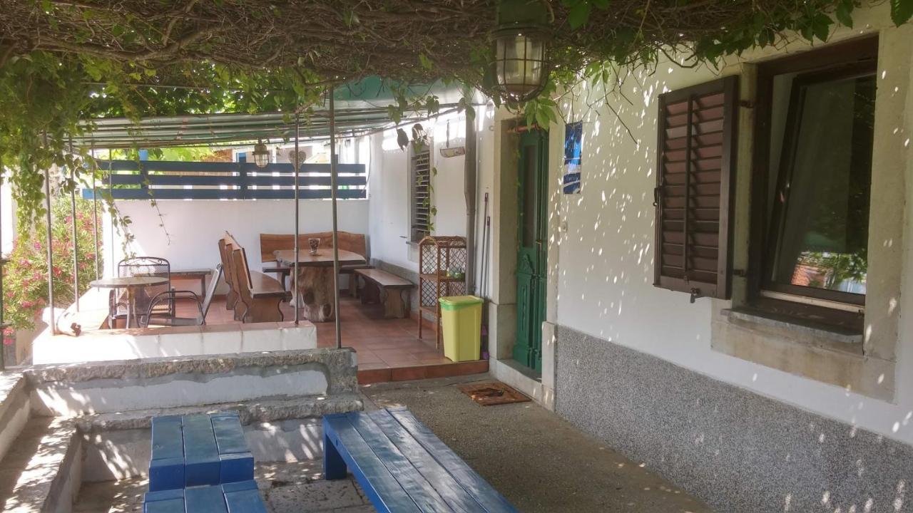 Hotel Pape Punat Zewnętrze zdjęcie