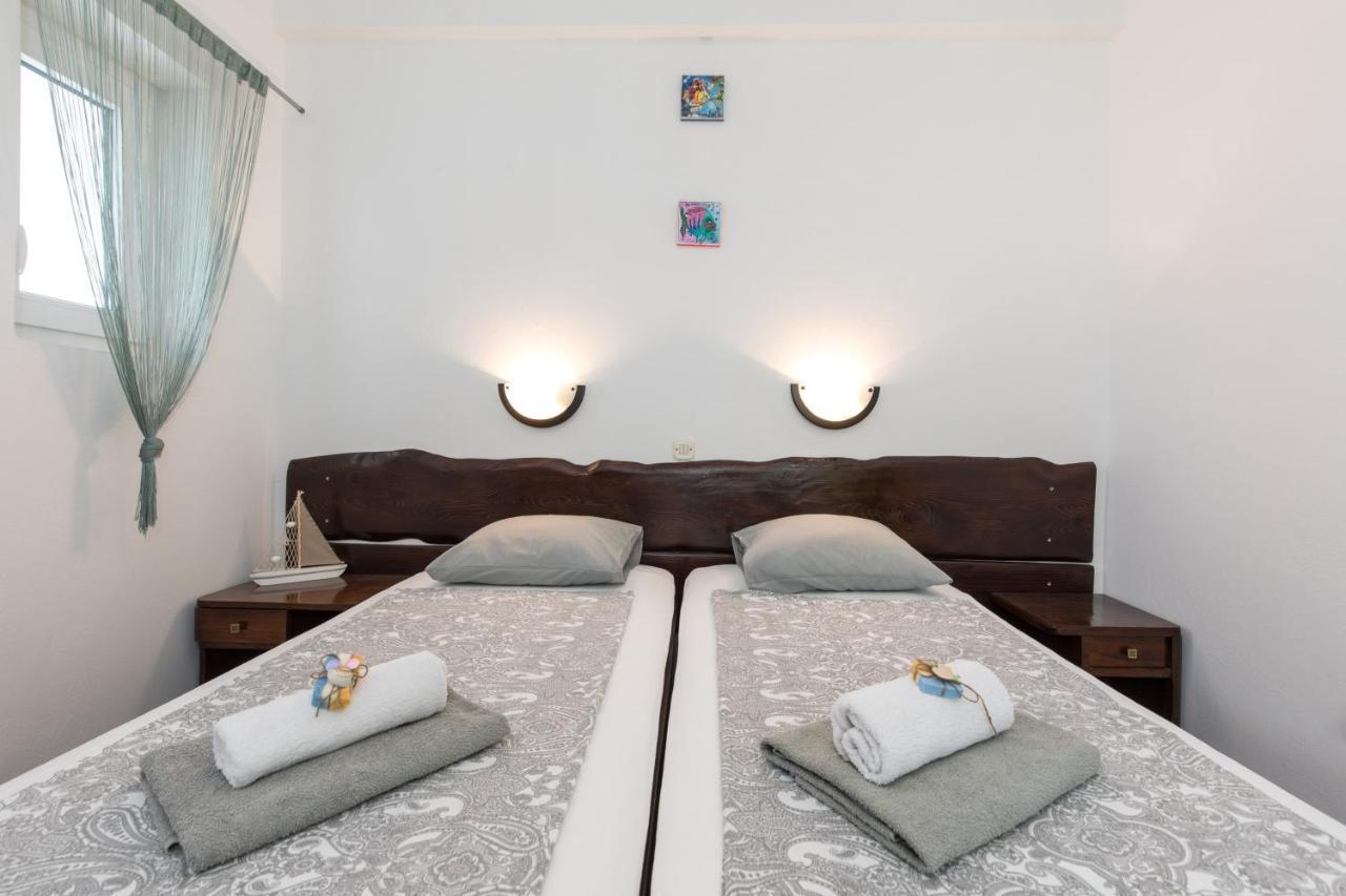 Hotel Pape Punat Zewnętrze zdjęcie