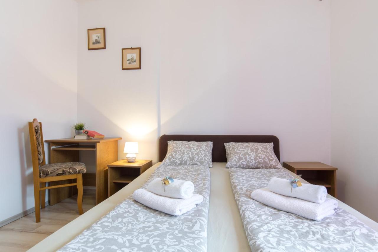 Hotel Pape Punat Zewnętrze zdjęcie