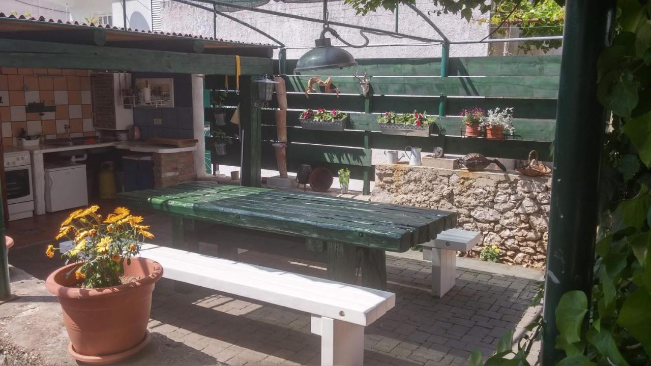 Hotel Pape Punat Zewnętrze zdjęcie