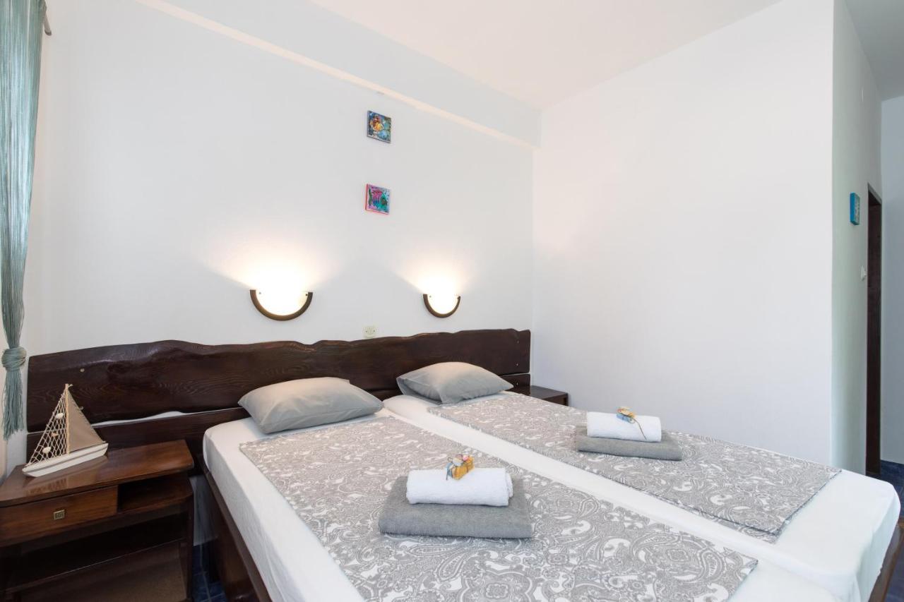 Hotel Pape Punat Zewnętrze zdjęcie