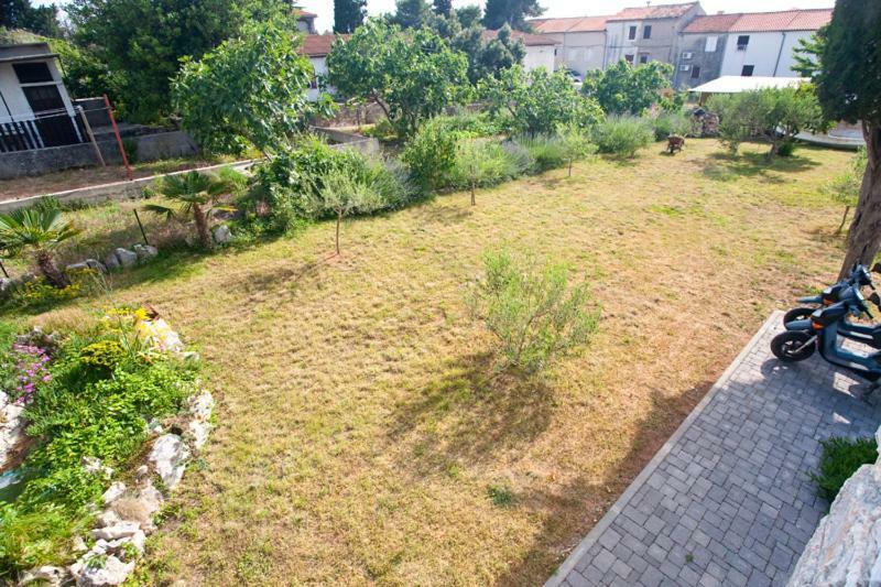 Hotel Pape Punat Zewnętrze zdjęcie