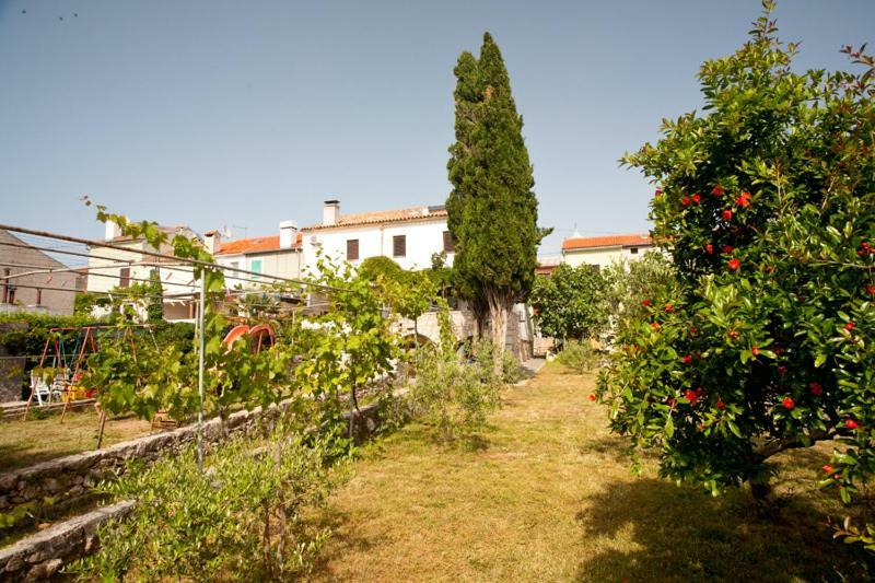 Hotel Pape Punat Zewnętrze zdjęcie